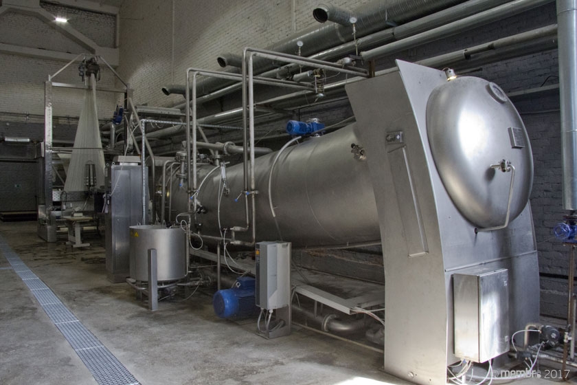 Автоматизированная красильная машина THEN SUPRATEC LTM (overflow jet) для крашения деликатных тканей Автоматизированная красильная машина THEN SUPRATEC LTM (overflow jet) для крашения деликатных тканей