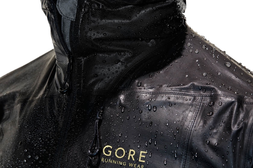 Поверхность нового GORE-TEX® Active Поверхность нового GORE-TEX® Active