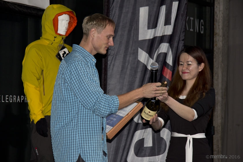 Евгений Глазунов представляет команду Республики Бурятии и Красноярского края Евгений Глазунов представляет команду Республики Бурятии и Красноярского края